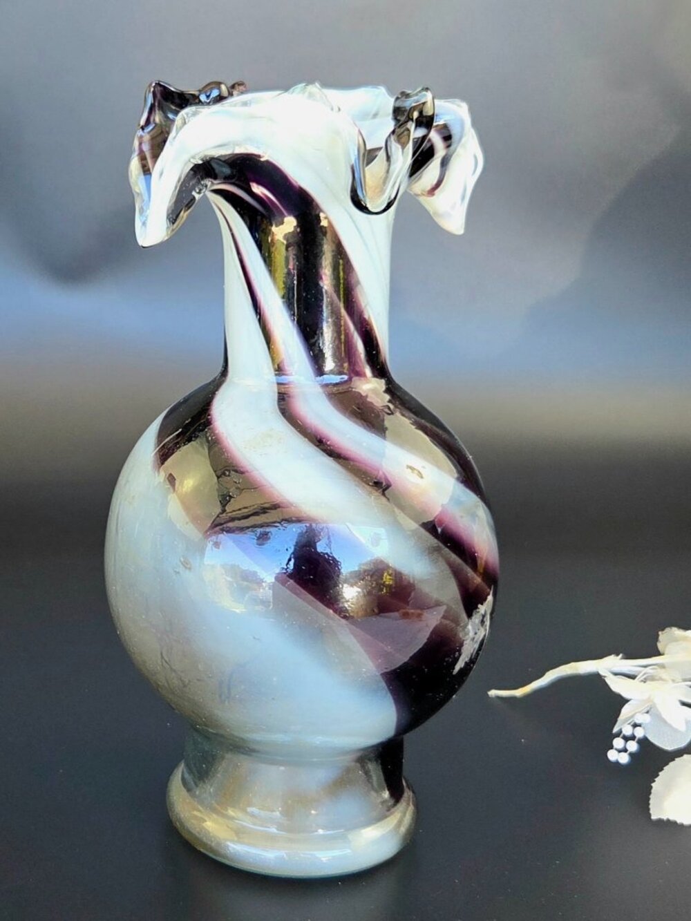 Vintage Italian Art Glass Vase – White & Purple Swirl – Ruffled Rim – 1950s